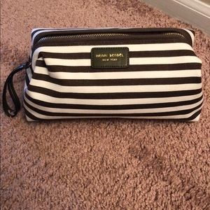 Makeup bag